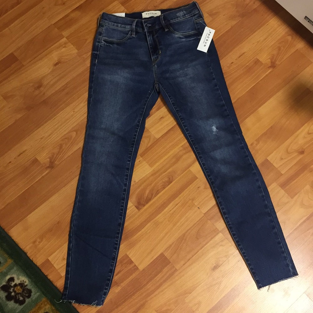 BRAND NEW PACSUN jeans